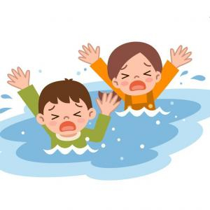(Kỹ năng sống): Dạy con cách xử trí khi gặp người bị đuối nước
